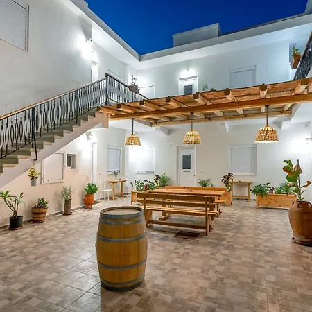 Reborn Luxury Apartament *