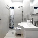 Reborn Luxury 아파트 *