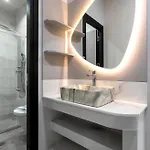 아파트 Reborn Luxury *