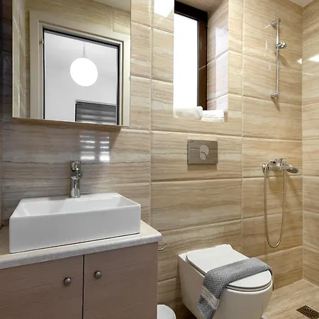 Apartamento Reborn Luxury Rhodes City